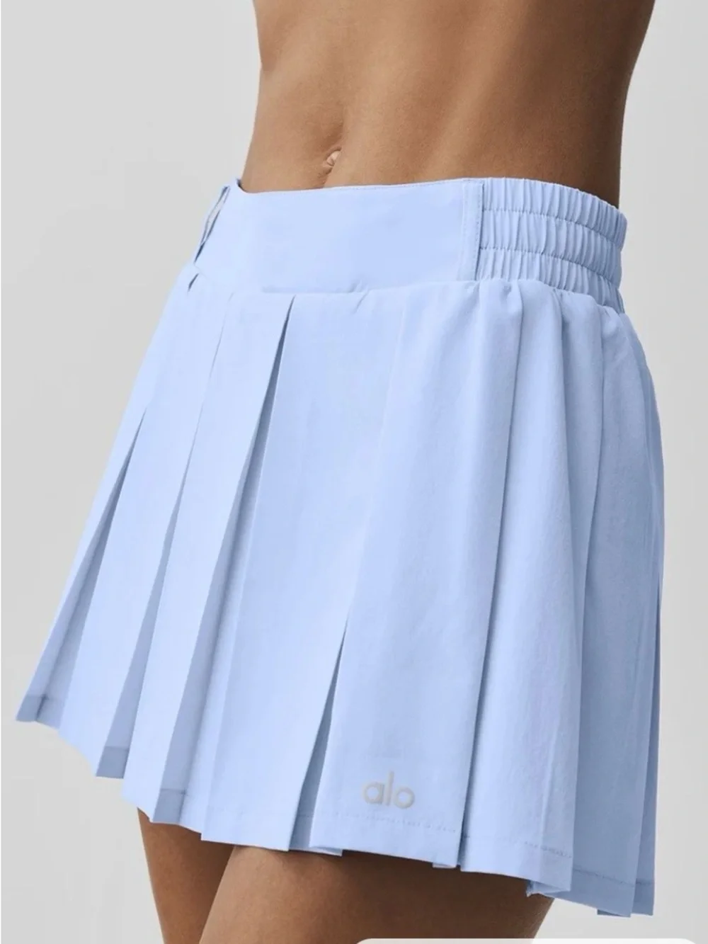 ALO Yoga : Rally Tennis Skirt . Size. M. Color Light Provence Blue